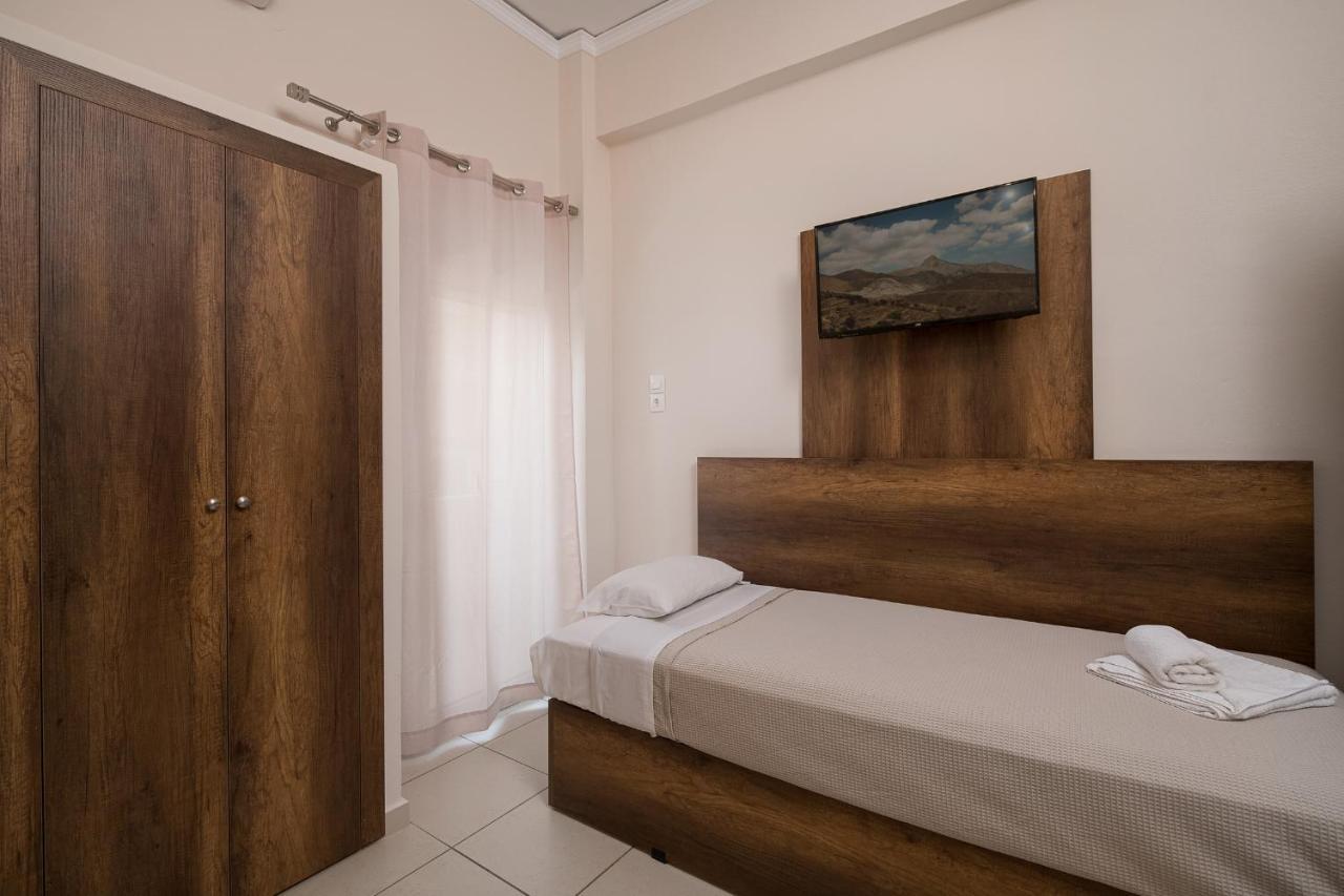Olympic Hotel Moírai Екстериор снимка