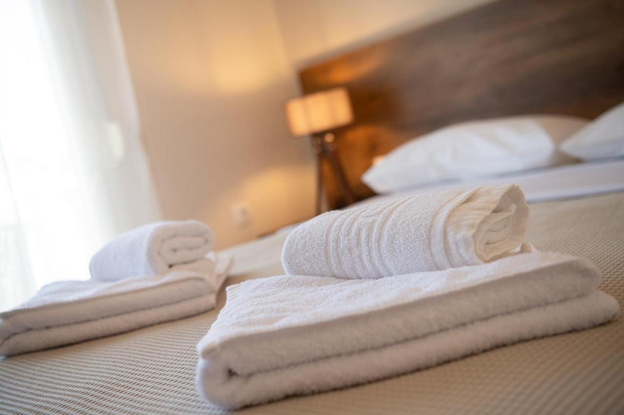 Olympic Hotel Moírai Екстериор снимка