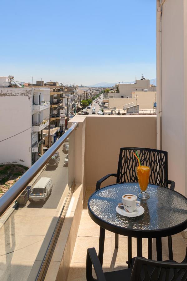 Olympic Hotel Moírai Екстериор снимка