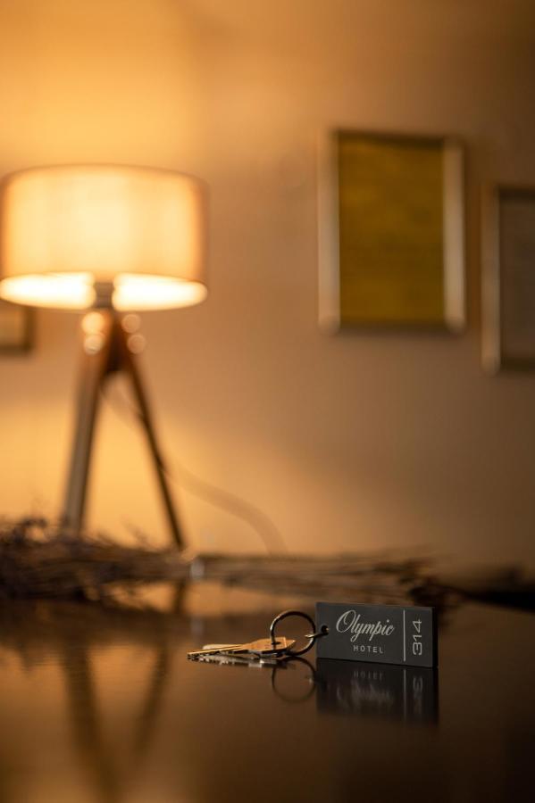 Olympic Hotel Moírai Екстериор снимка