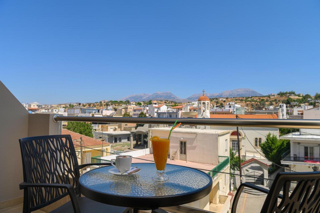 Olympic Hotel Moírai Екстериор снимка