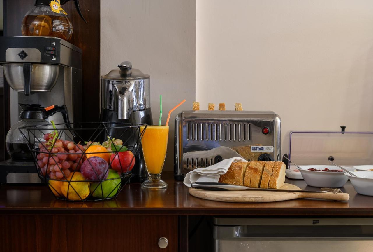 Olympic Hotel Moírai Екстериор снимка